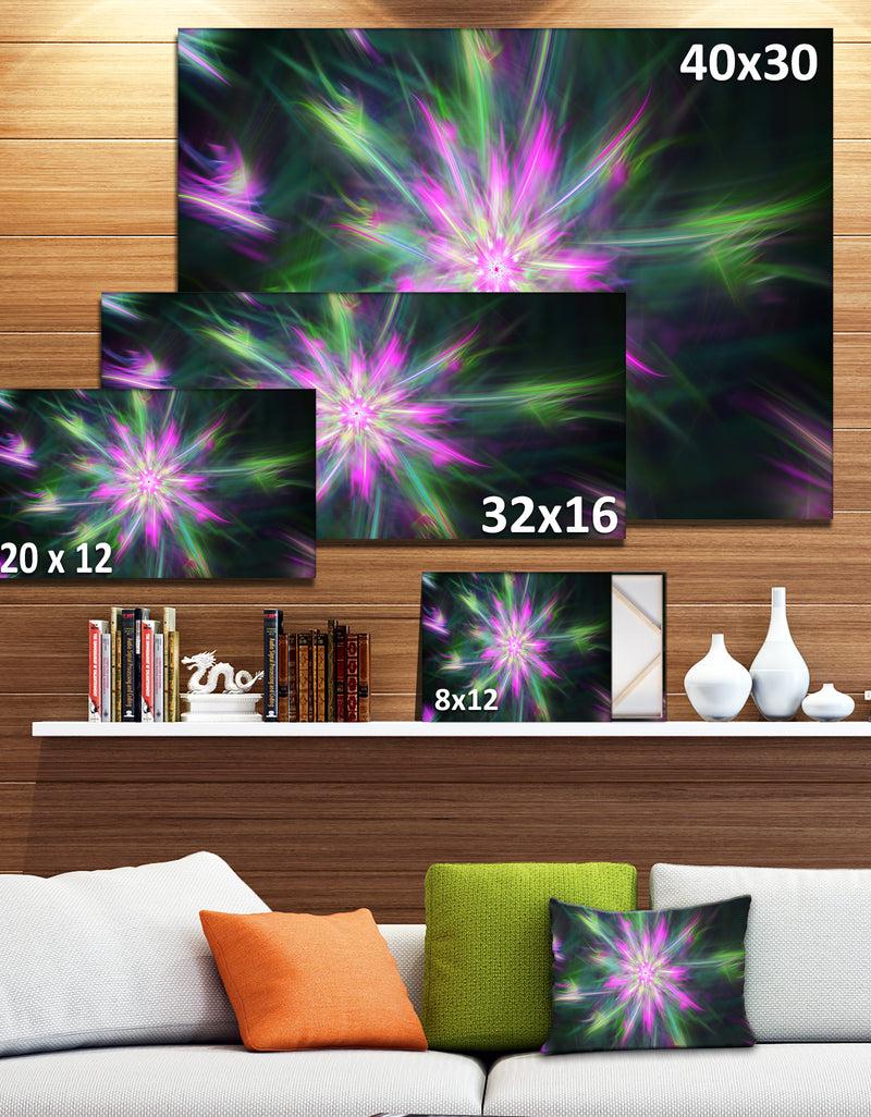 DesignQ Green Fractal Shining Bright Star - Extra Large Abstract Canvas Art Print