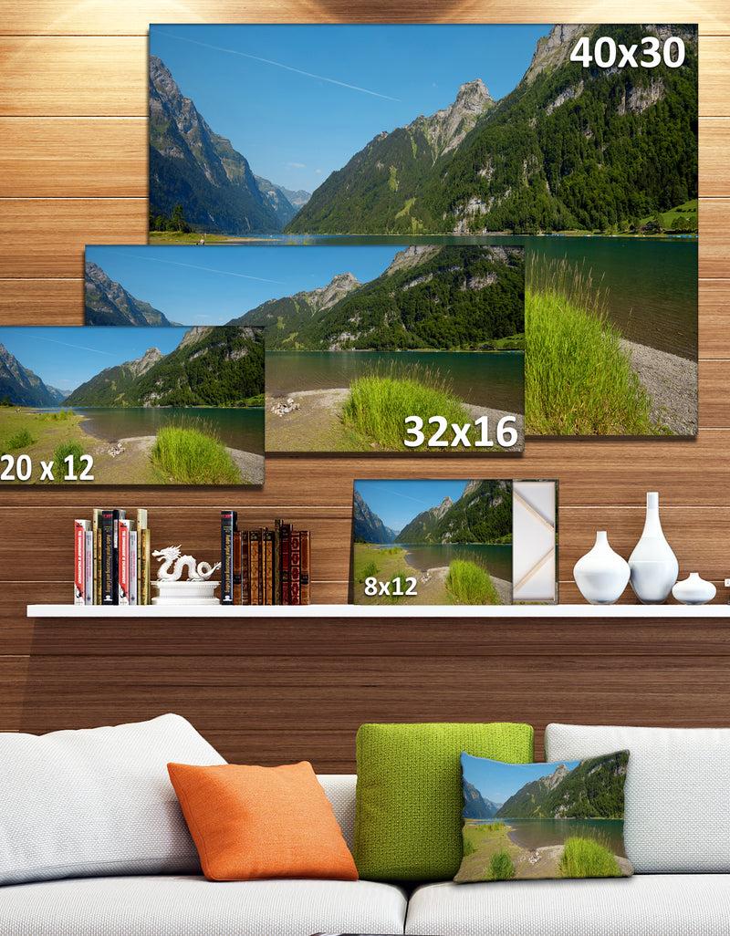 DesignQ Green Mountain Landscape View - Modern Landscpae Wall Art