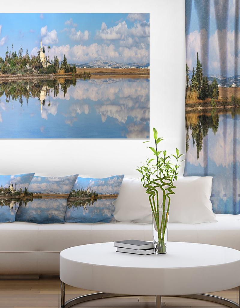 DesignQ Hala Sulttan Tekke in Cyprus Panorama - Extra Large Seashore Canvas Art