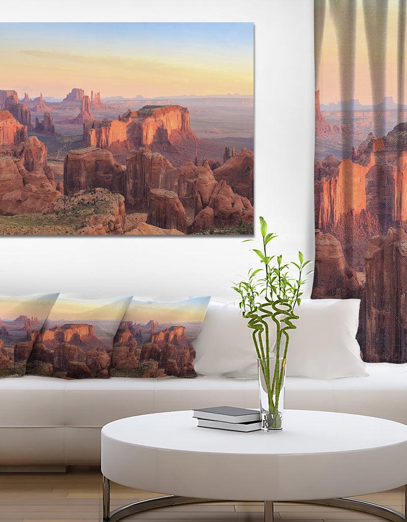 DesignQ Hunts Mesa Panorama - Extra Large Landscape Canvas Art Print