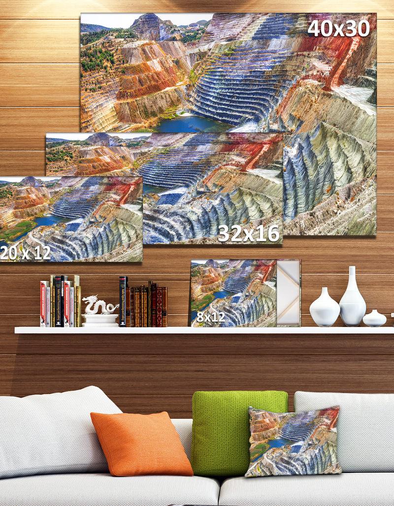 DesignQ Impressive Mines And Canyon - Extra Large Landscape Canvas Art Print