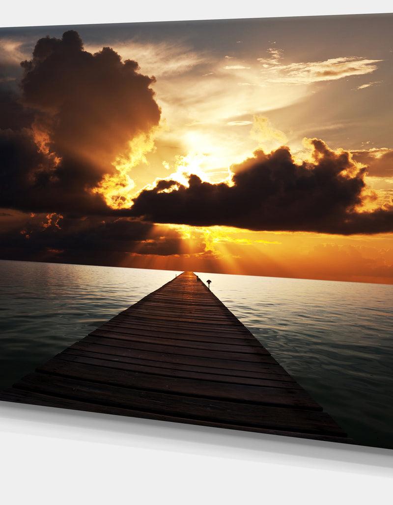 DesignQ Indefinite Wooden Pier To Gloomy Sea - Large Sea Bridge Canvas Art Print