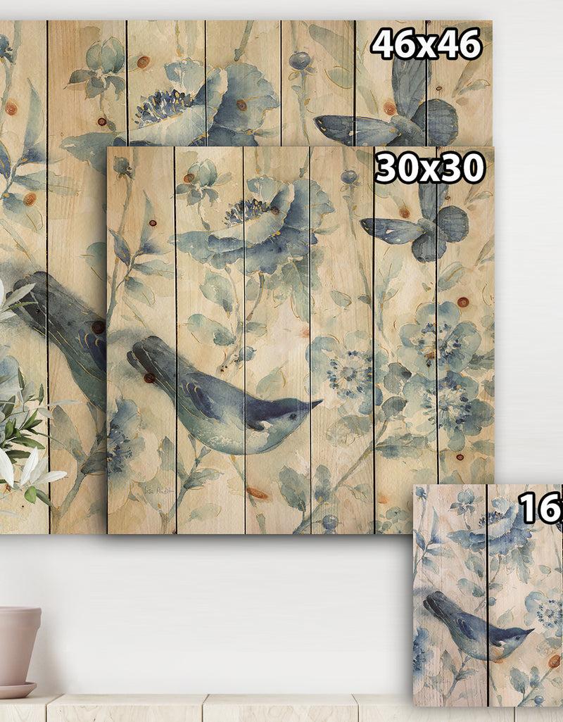 DesignQ Indigold Bird Cottage Family II - Farmhouse Print On Natural Pine Wood