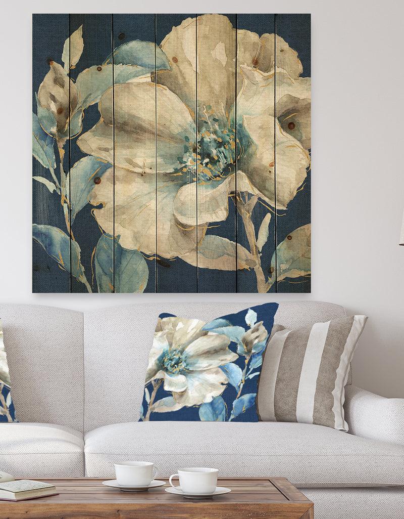 DesignQ Indigold Watercolor Flower I - Farmhouse Print on Natural Pine Wood