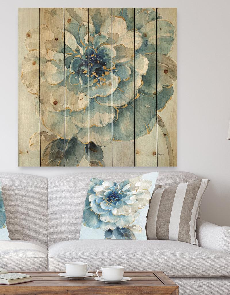 DesignQ Indigold Watercolor Flower II - Farmhouse Print on Natural Pine Wood