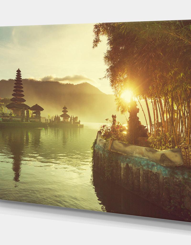 DesignQ Indonesia Pura Ulun Danu Temple - Lake Landscapes Photographic On Wrapped Canvas