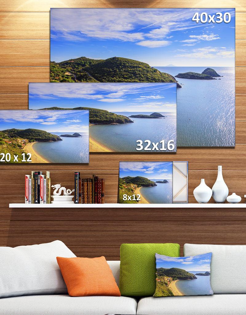 DesignQ Innamorata Beach And Gemini Islets - Extra Large Seashore Canvas Art