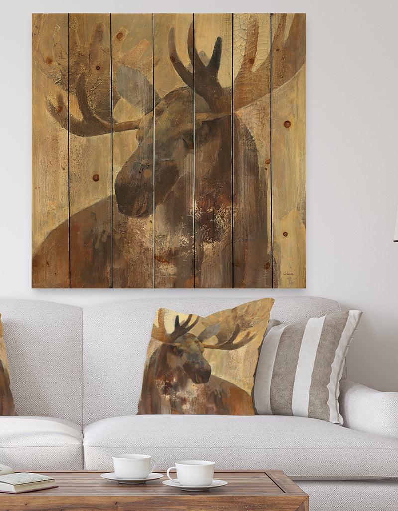 DesignQ Into the Wild Gold Moose - Farmhouse Print on Natural Pine Wood