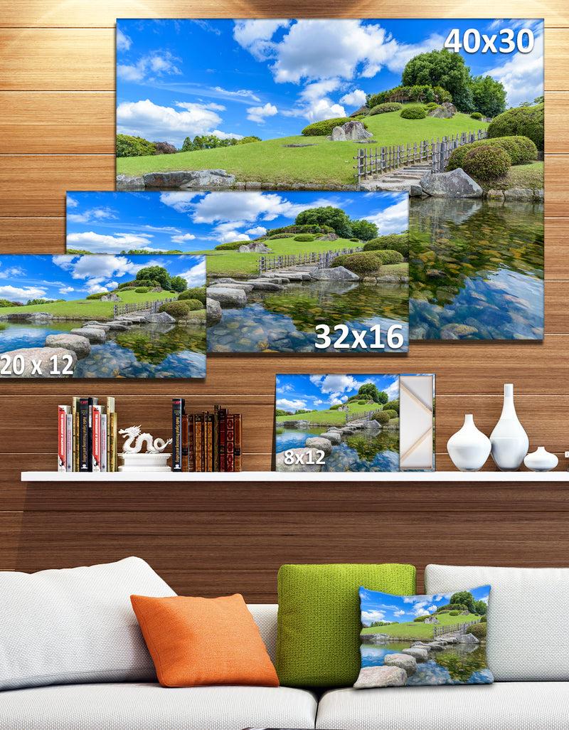 DesignQ Japanese Garden In Okayama - Landscape Wall Artwork