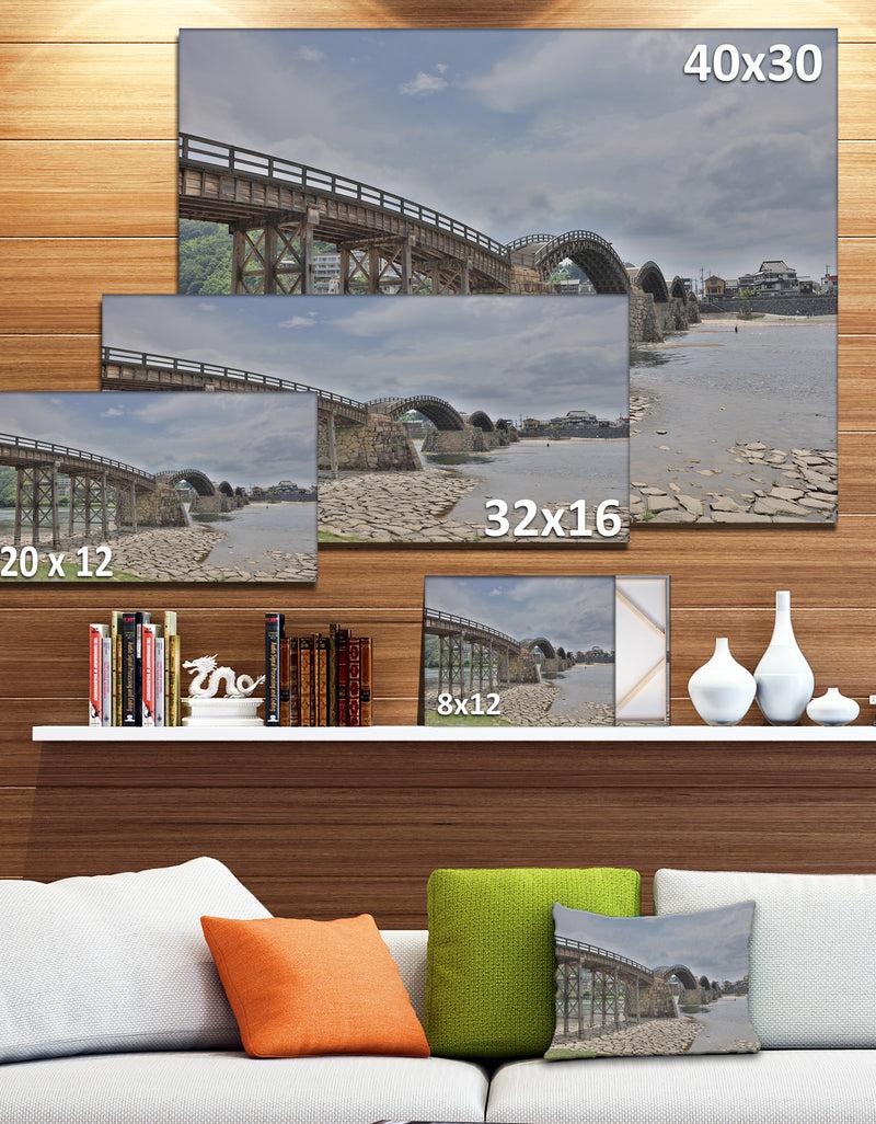 DesignQ Kintai Bridge In Iwakuni Yamaguchi - Modern Landscpae Wall Art