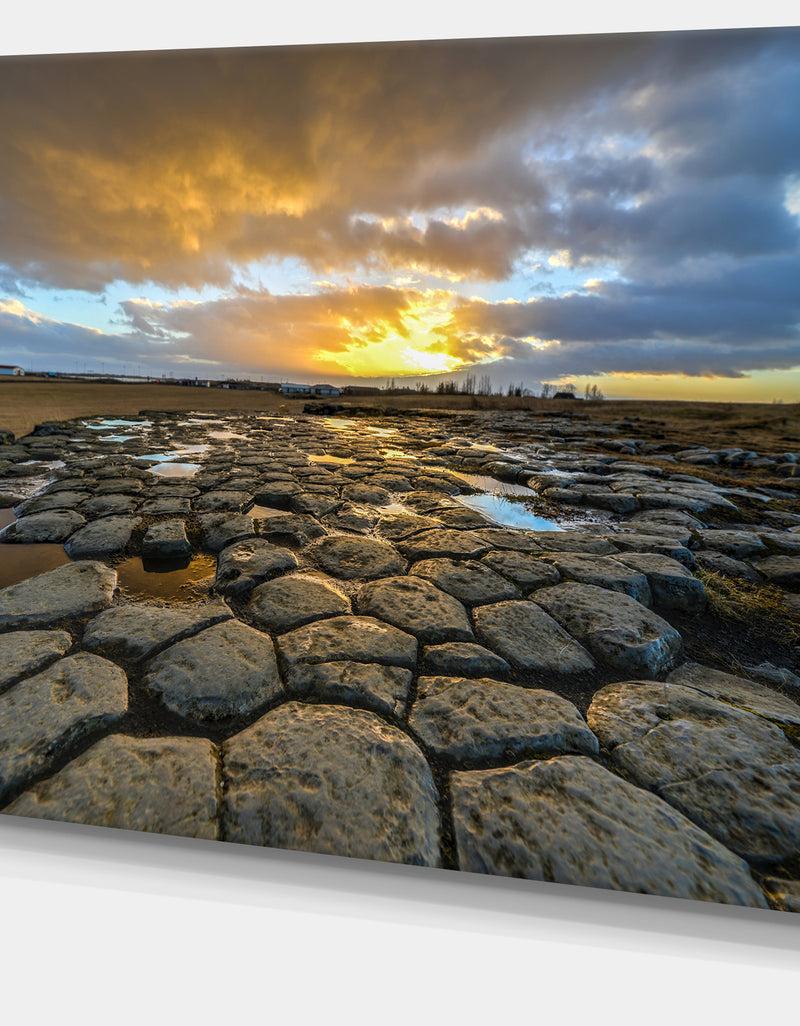 DesignQ Kirkjugolf Church Floor At Sunrise - Seashore Canvas Wall Art