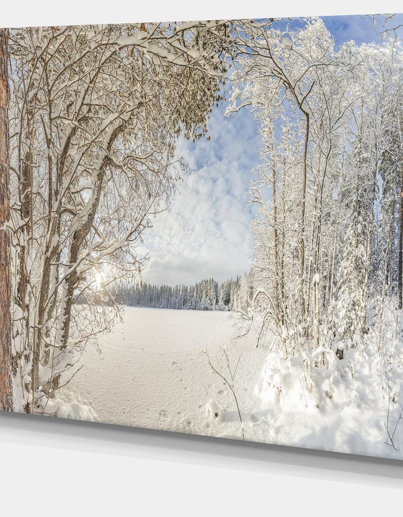 DesignQ Lake In Winter Woods - Landscape Wall Artwork