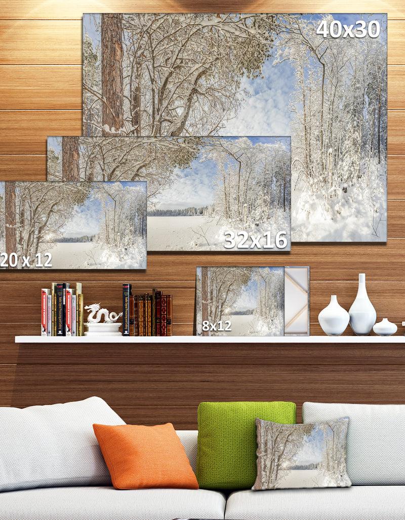 DesignQ Lake In Winter Woods - Landscape Wall Artwork