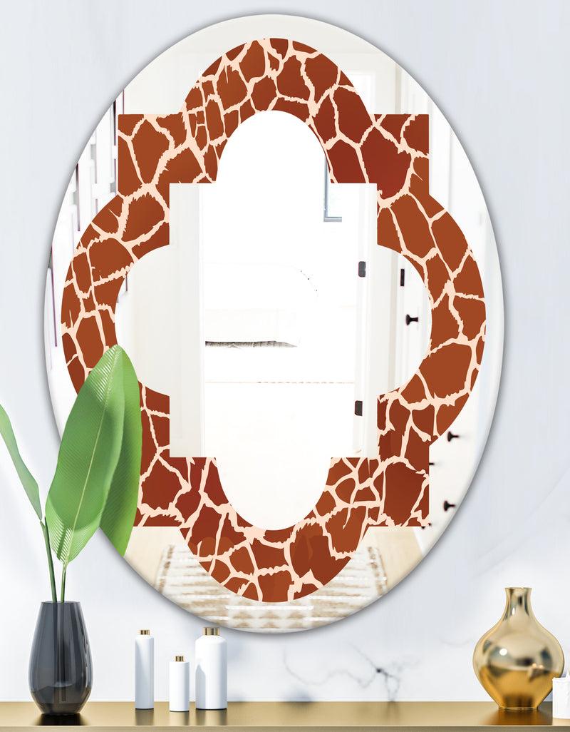 DesignQ Leopard Fur Safari I - Modern Round Or Oval Wall Mirror - Quatrefoil