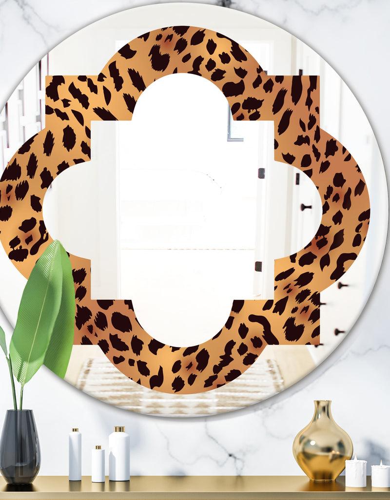 DesignQ Leopard Fur Safari III - Modern Round or Oval Wall Mirror - Quatrefoil