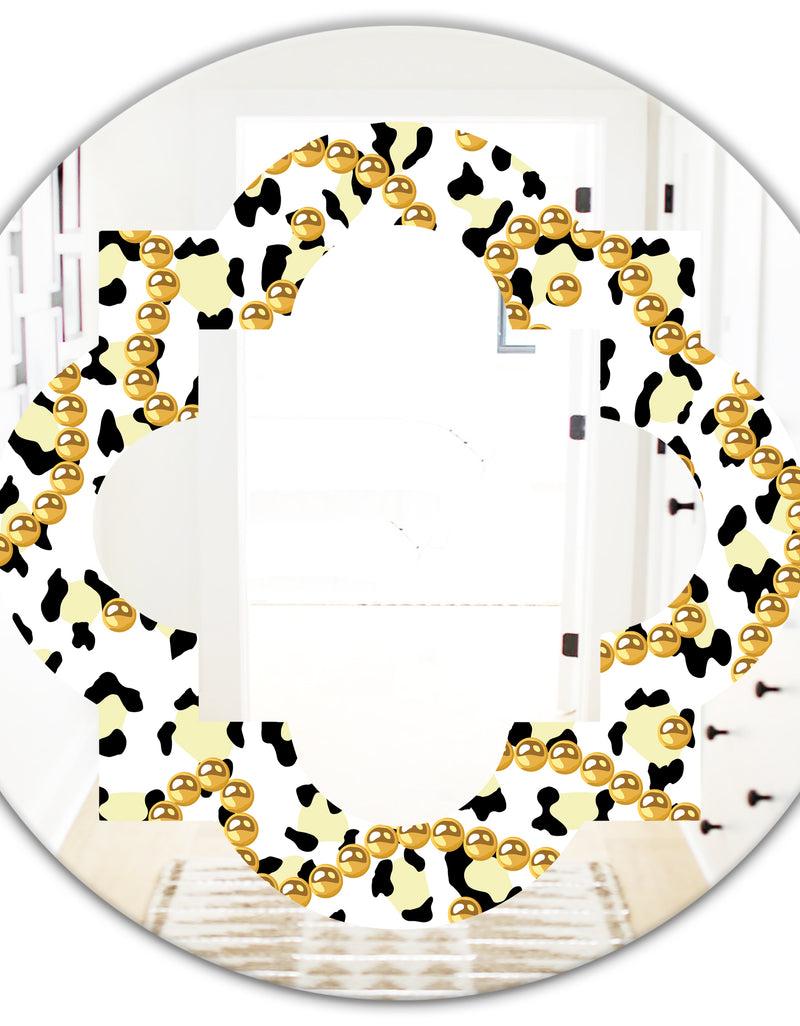 DesignQ Leopard Fur Safari VI - Modern Round Or Oval Wall Mirror - Quatrefoil