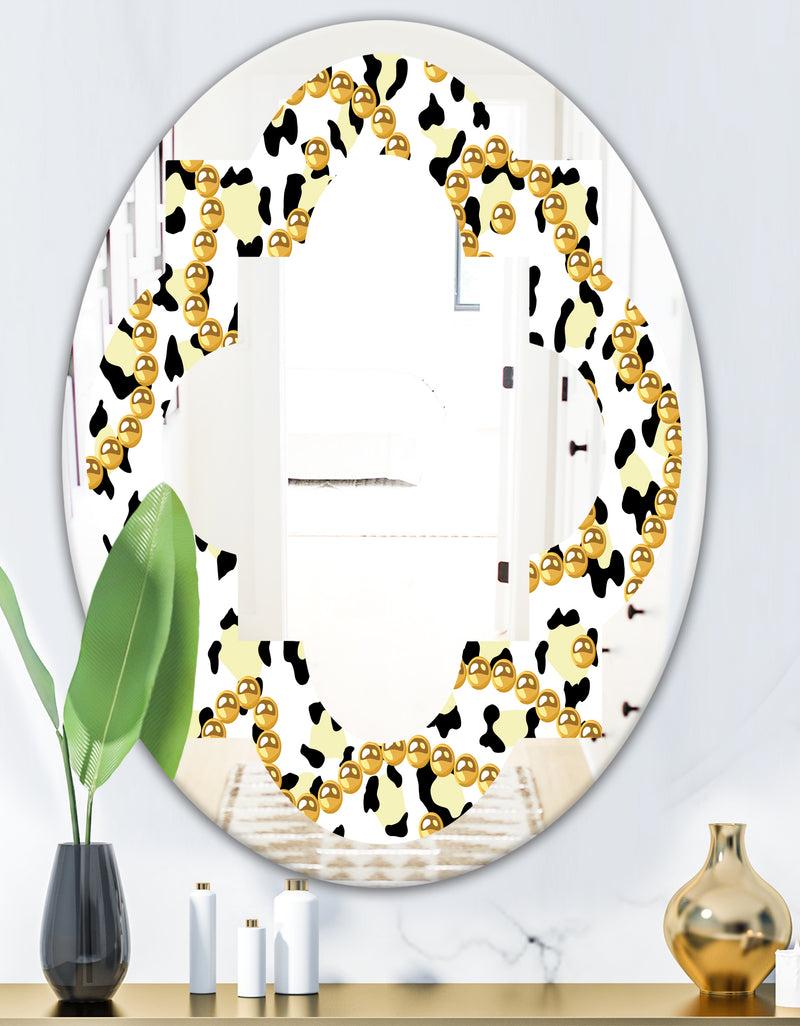 DesignQ Leopard Fur Safari VI - Modern Round Or Oval Wall Mirror - Quatrefoil