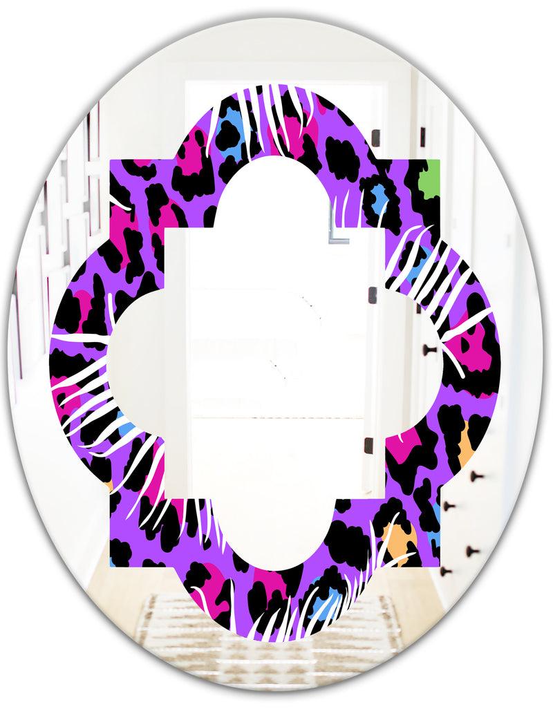DesignQ Leopard Fur Safari VIII - Modern Round Or Oval Wall Mirror - Quatrefoil