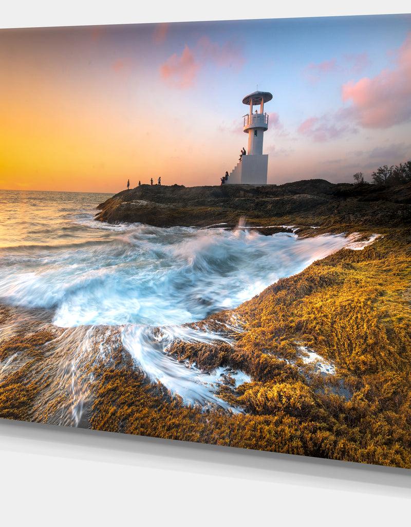DesignQ Lighthouse On Beautiful Seashore - Seashore Wall Art On Canvas