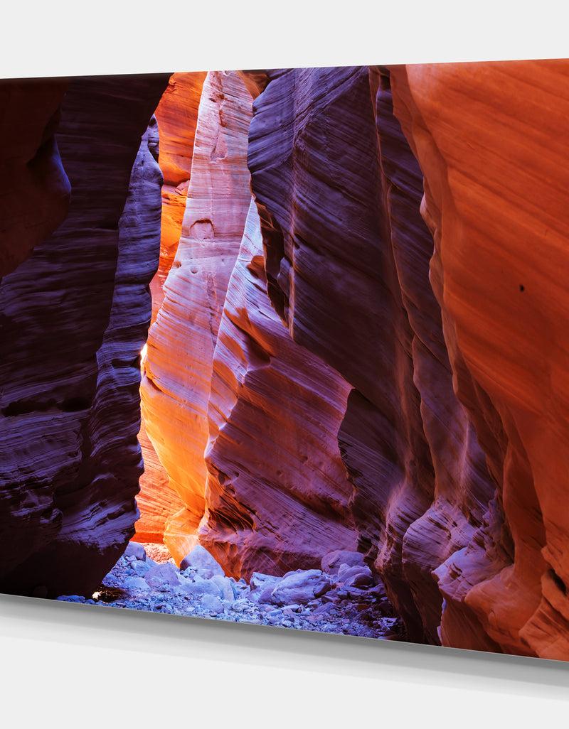 DesignQ Lightsream Deep In A Remote Slot Antelope Canyon - Canyon Photography On Wrapped Canvas