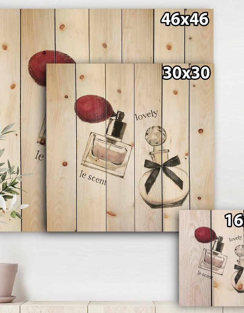 DesignQ Lovely Glamorous Parfum - Traditional Bathroom Print On Natural Pine Wood