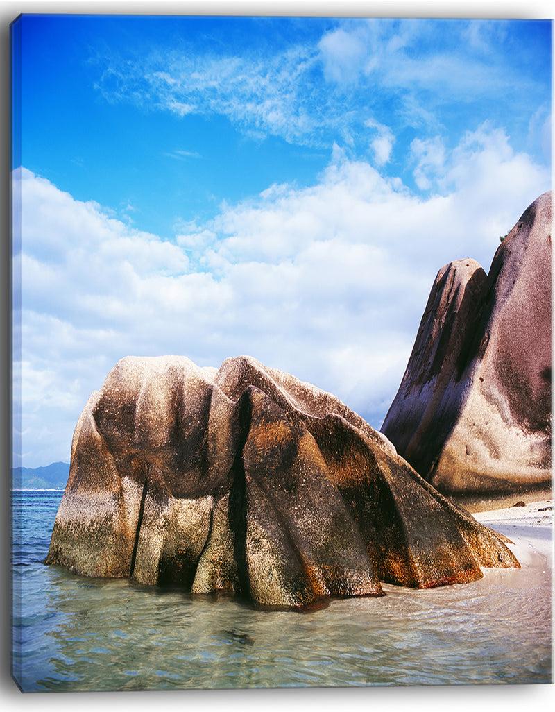 DesignQ Massive Rocks In Seychelles Beach - Modern Seascape Canvas Artwork