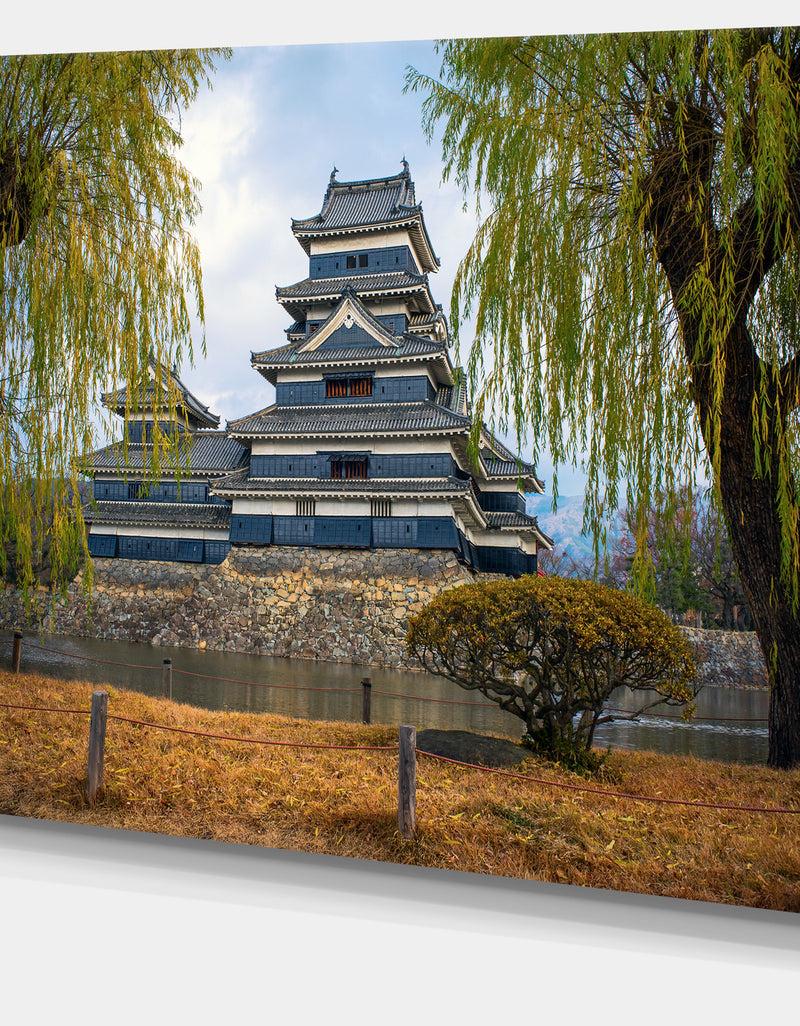 DesignQ Matsumoto Castle Japan - Landscape Wall Artwork