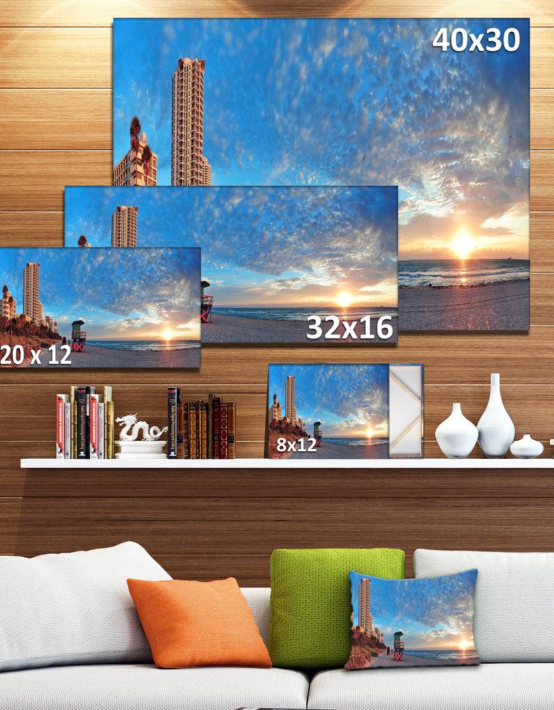 DesignQ Miami South Beach - Photography Canvas Art Print