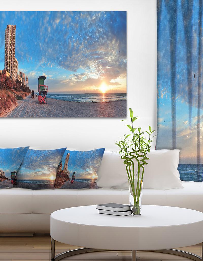 DesignQ Miami South Beach - Photography Canvas Art Print
