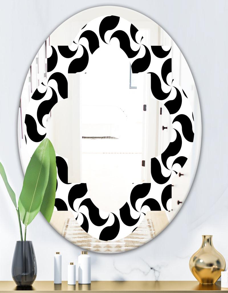 DesignQ Monochrome Geometric Pattern IV - Modern Round Or Oval Wall Mirror - Quatrefoil