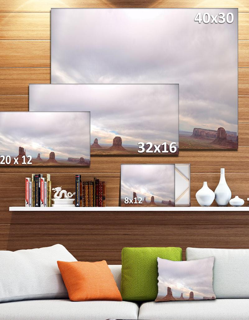 DesignQ Monument Valley Panorama - Landscape Wall Artwork