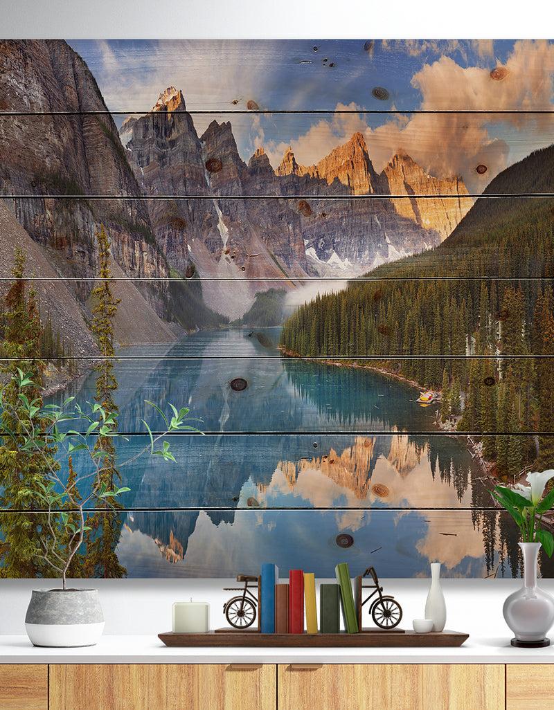DesignQ Moraine Lake in Banff Park Canada - Landscape Print on Natural Pine Wood