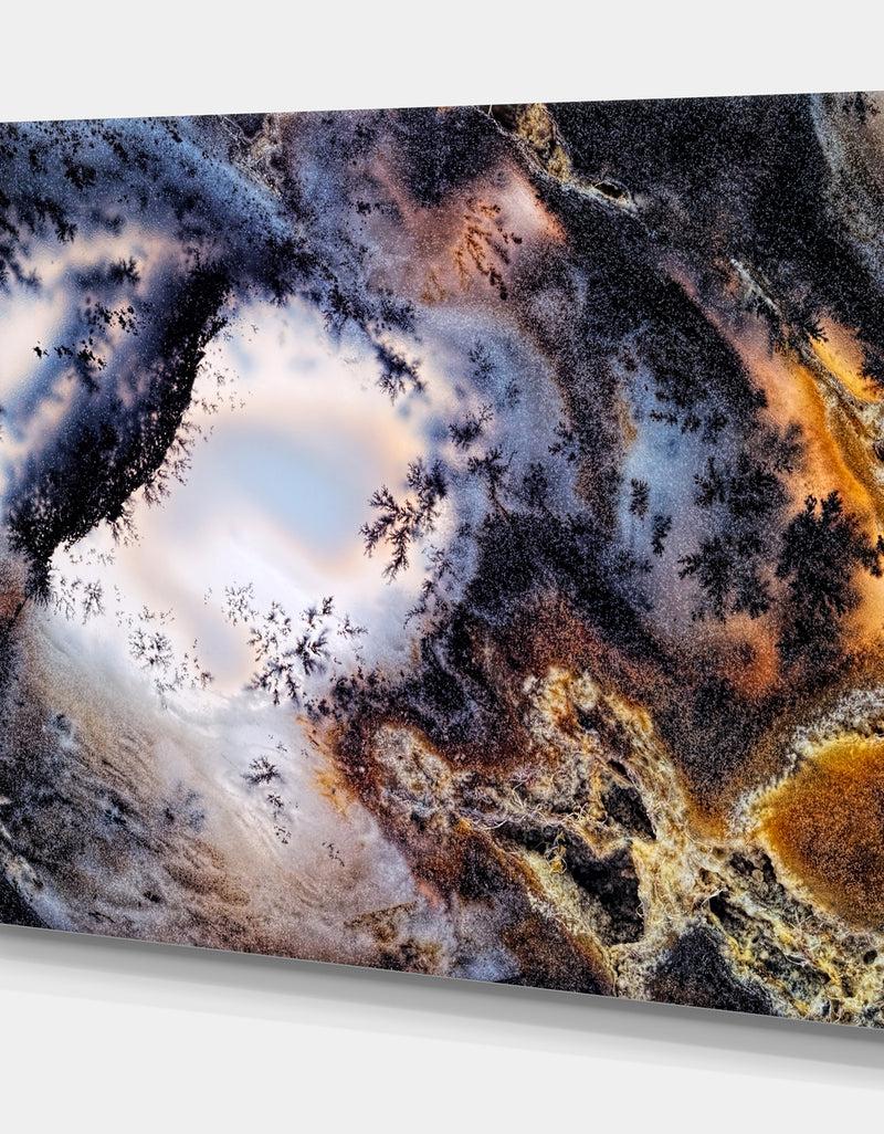 DesignQ Moss Agate - Stone Photographic On Wrapped Canvas