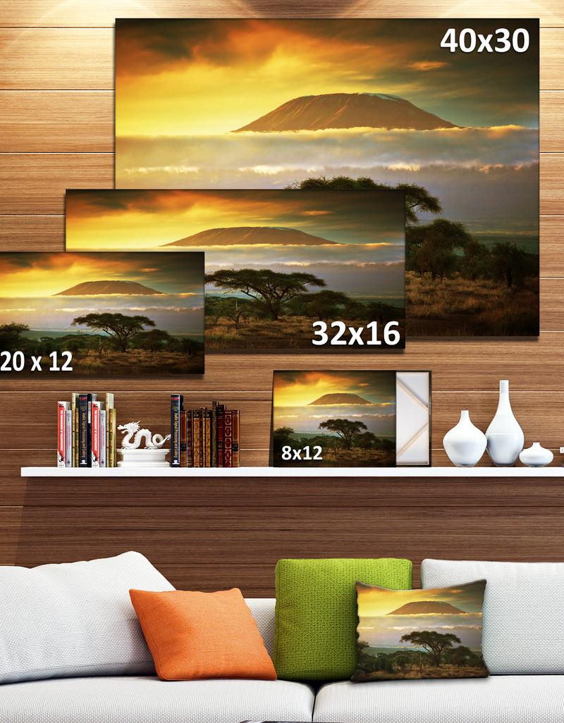 DesignQ Mount Kilimanjaro Photography- Landscape Canvas Print
