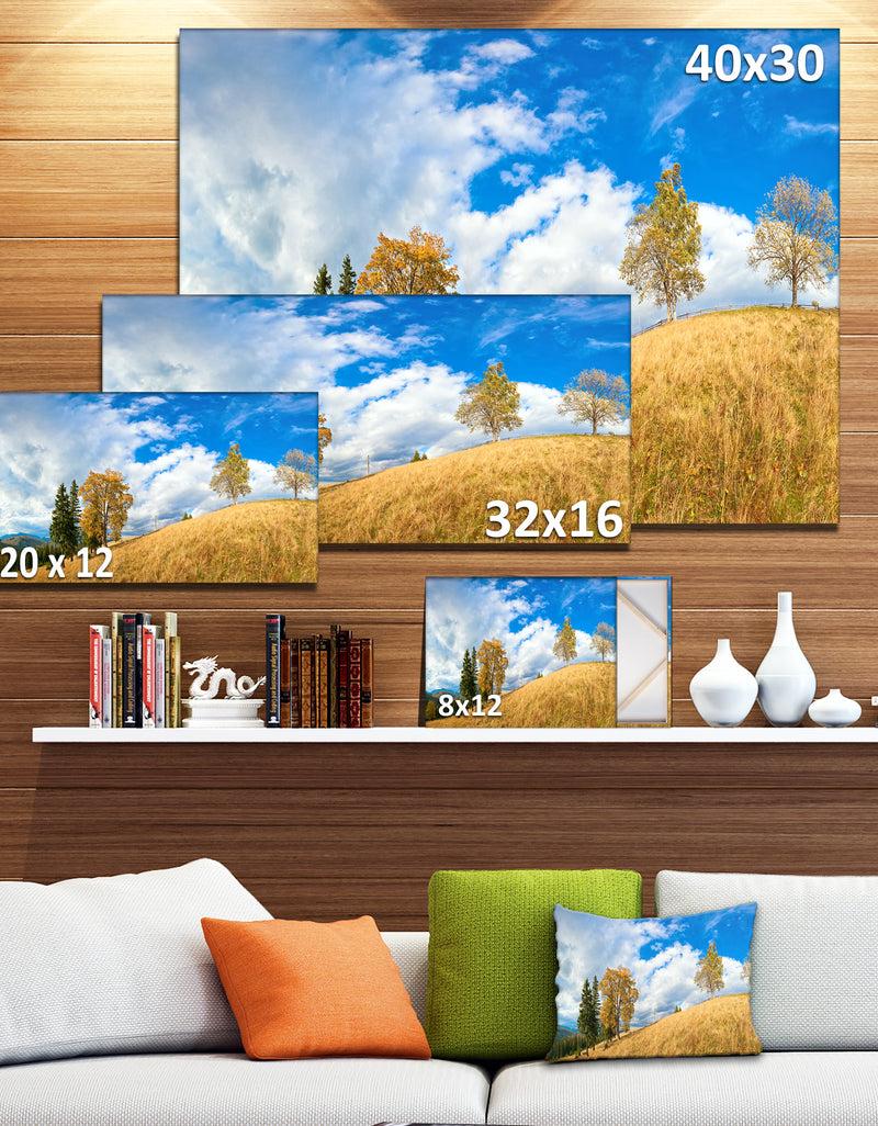 DesignQ Mountain Autumn Panorama - Landscape Wall Artwork
