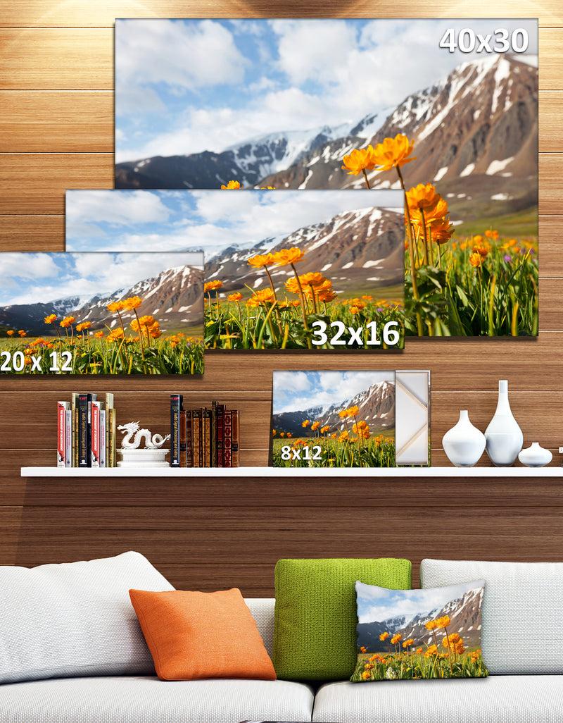 DesignQ Mountain Meadow With Yellow Flowers - Large Flower Wall Artwork