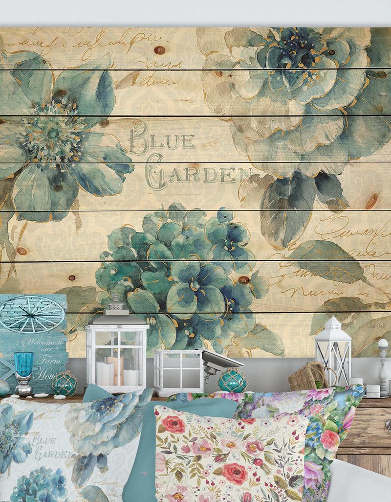 DesignQ My Greenhouse Cottage Flowers I - Farmhouse Print on Natural Pine Wood