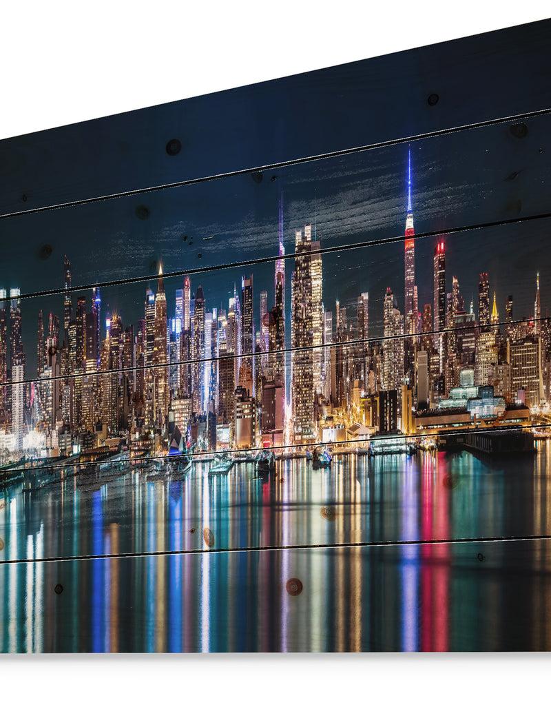 DesignQ New York Midtown Night Panorama - Print On Natural Pine Wood
