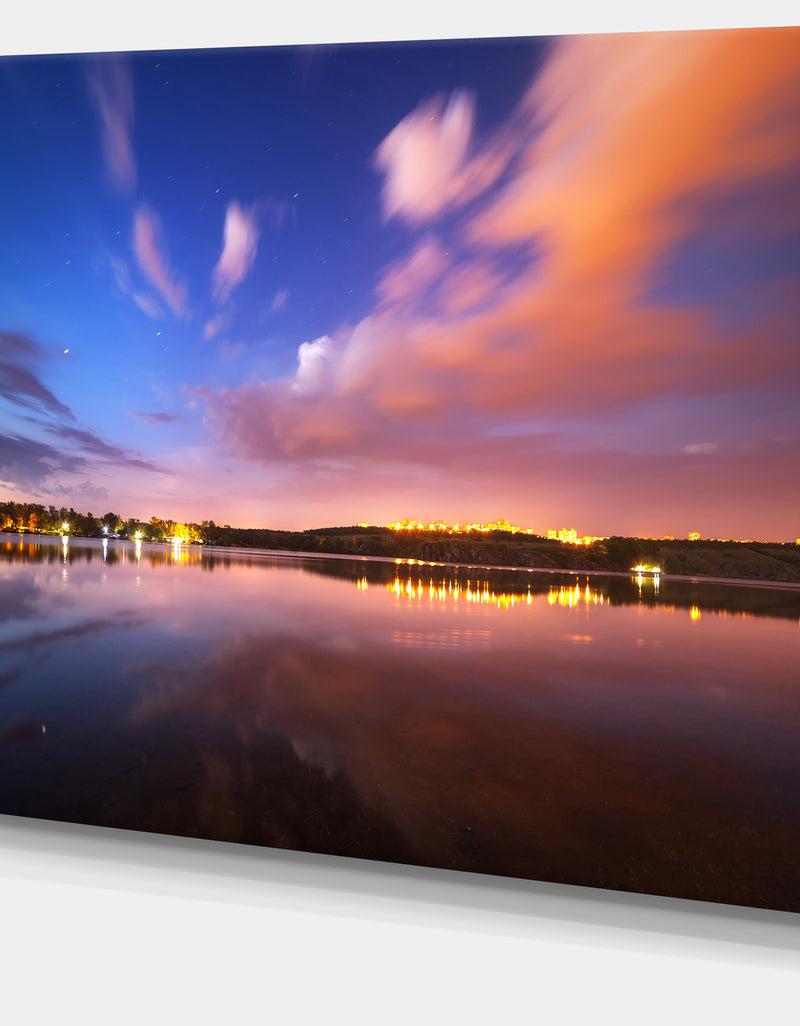 DesignQ Night Sky Over River With Clouds - Modern Photo Canvas Print
