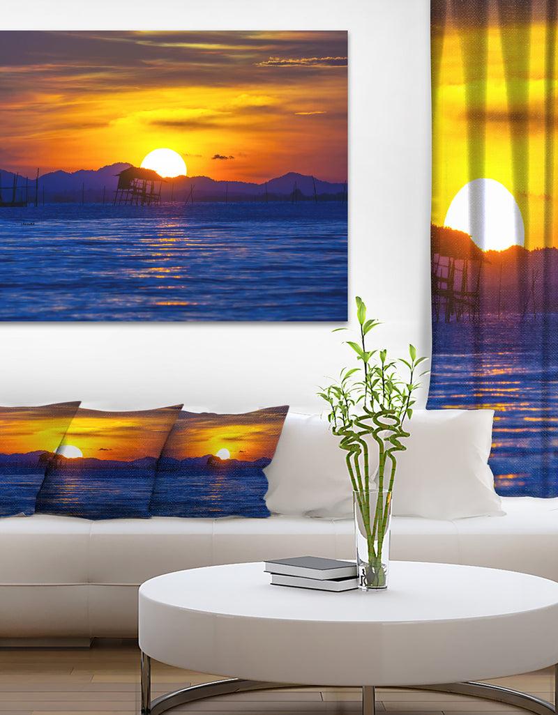 DesignQ Old Wooden Pavilion in Sea - Seascape Photo Canvas Print