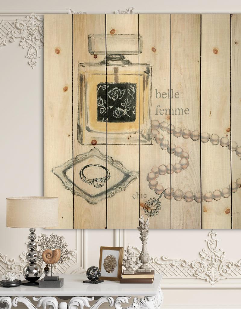DesignQ Perfume Glam Bathroom I - Traditional Bathroom Print on Natural Pine Wood