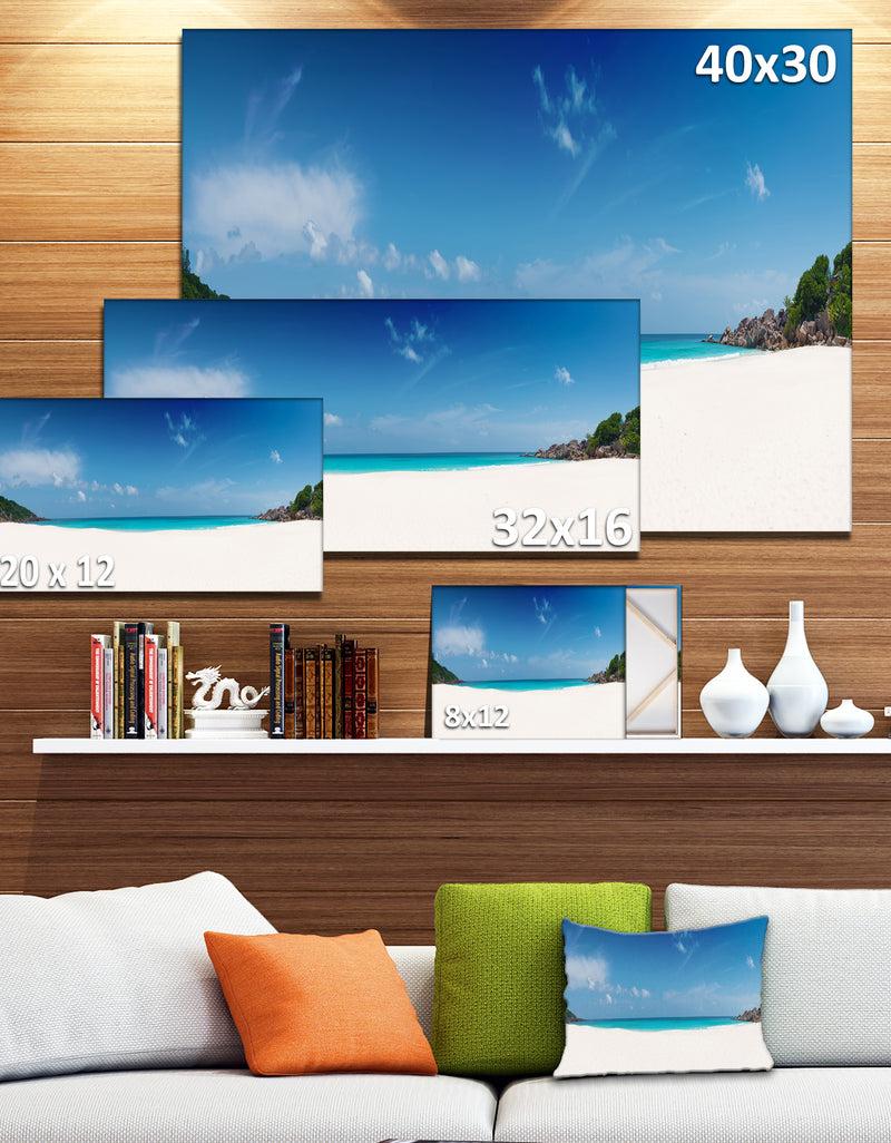 DesignQ Petite Anse Beach La Digue Island - Seashore Canvas Wall Artwork