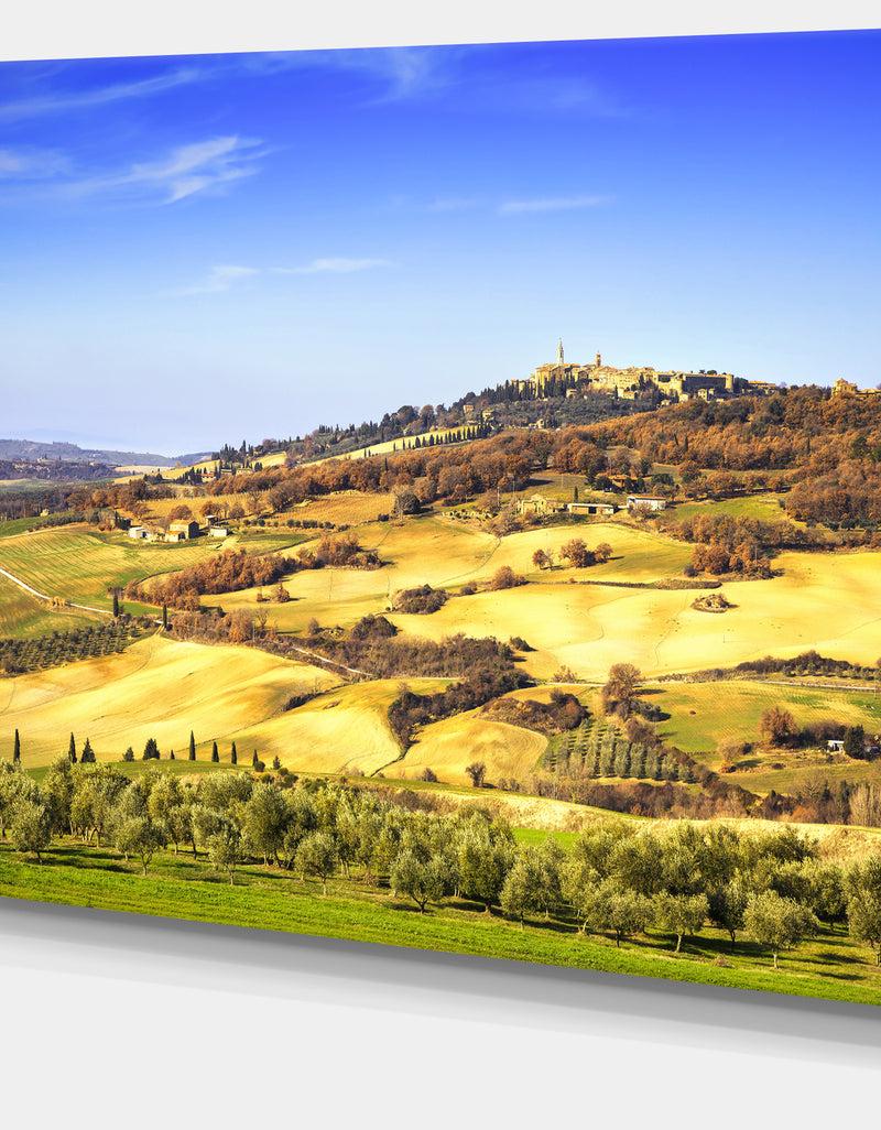 DesignQ Pienza Medieval Village Italy - Oversized Landscape Wall Art Print