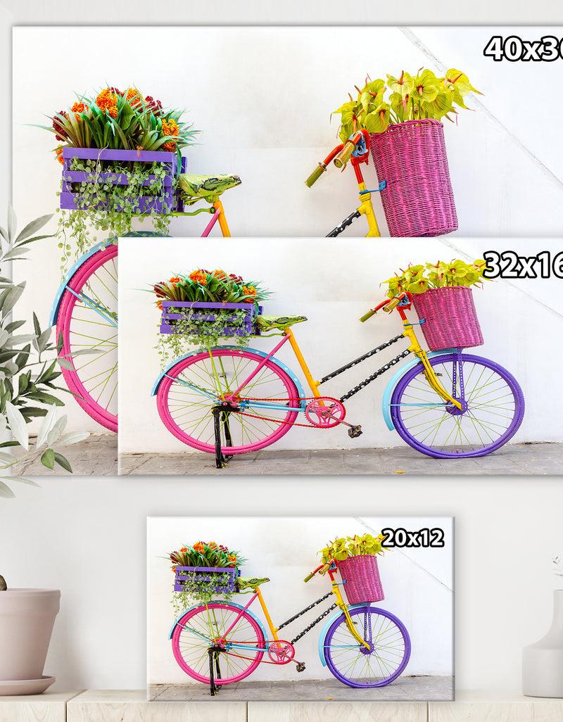 DesignQ Porch Den 'Retro Fancy Bicycle - Cottage Canvas Wall Art