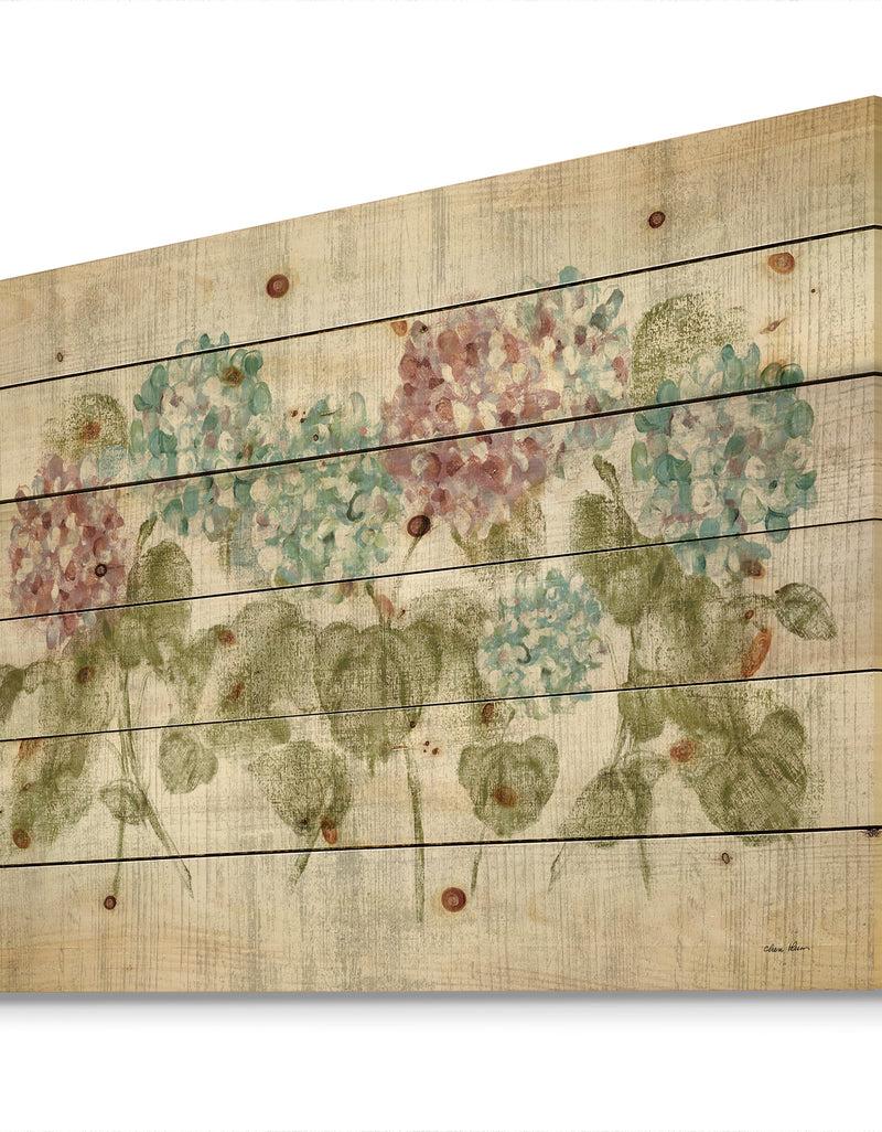 DesignQ Red And Blue Vibrant Hydrangea Flowers - Cabin & Lodge Print On Natural Pine Wood