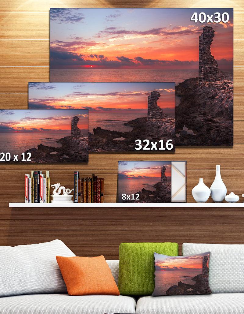 DesignQ Red Rocky Beach With Ancient Ruins - Oversized Beach Canvas Artwork
