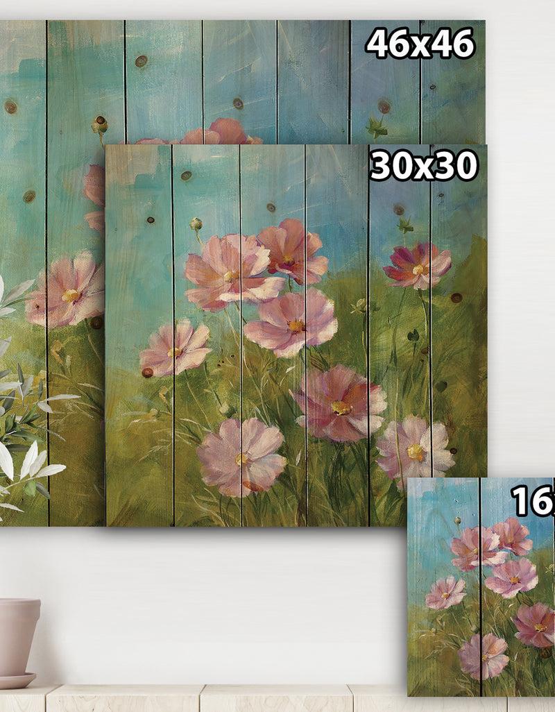 DesignQ Red Wildflowers On A Green Meadow - Traditional Print On Natural Pine Wood