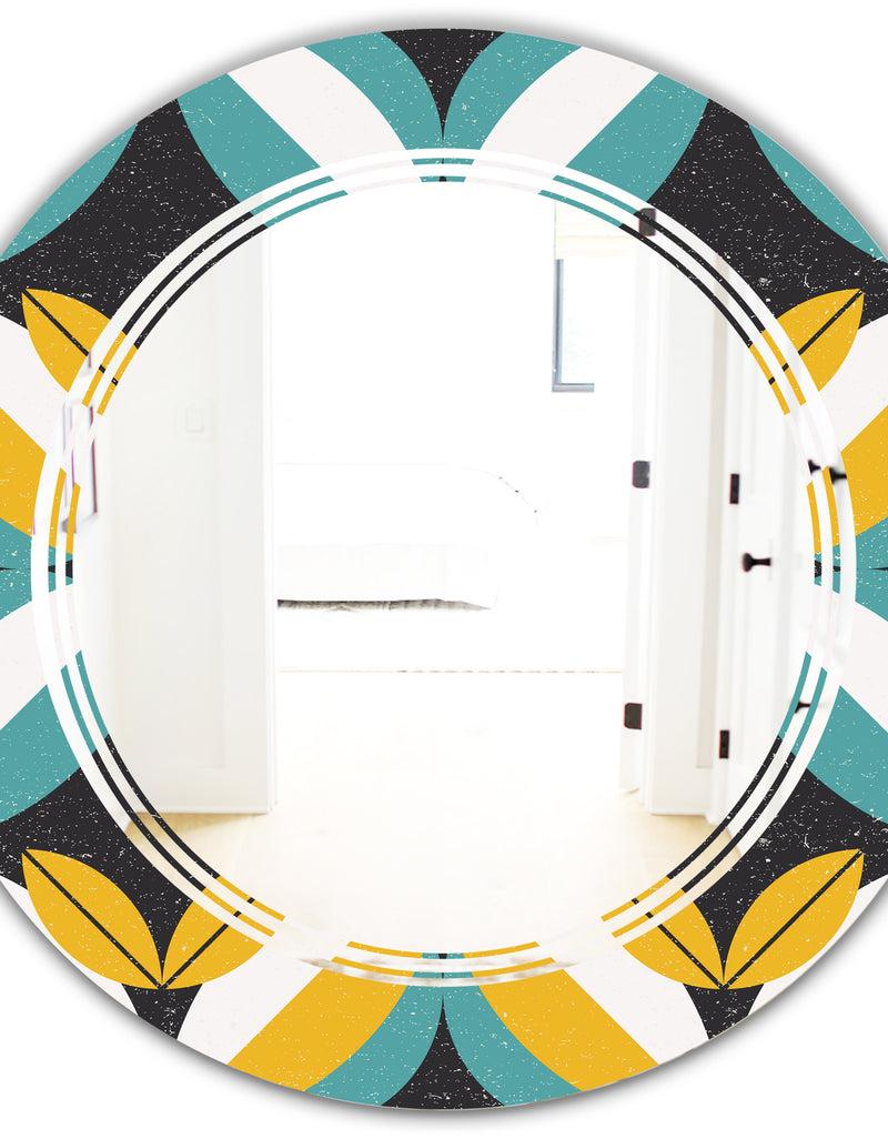 DesignQ Retro Abstract Design VII - Modern Round Or Oval Wall Mirror - Triple C