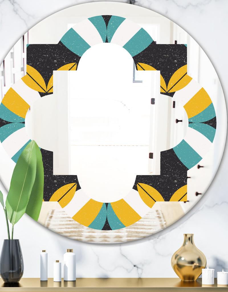 DesignQ Retro Abstract Design VII - Modern Round or Oval Wall Mirror - Quatrefoil