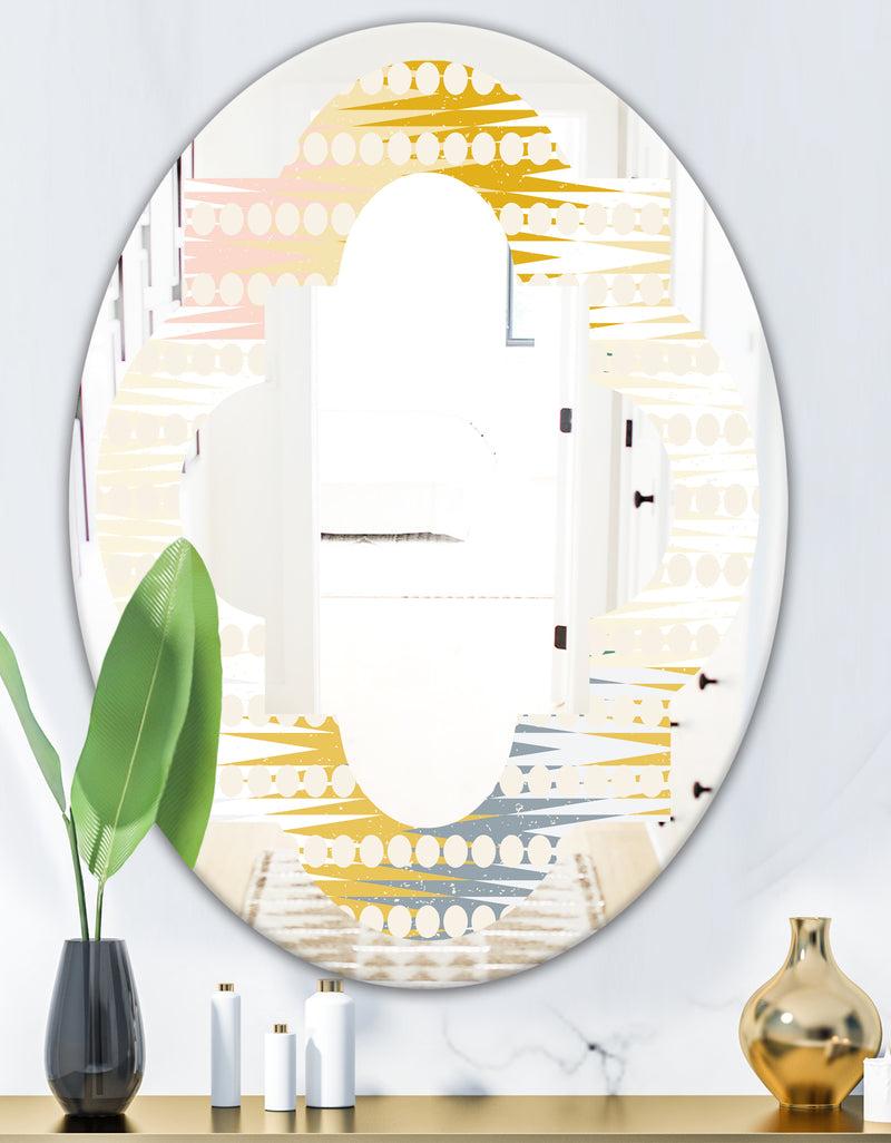 DesignQ Retro Abstract Design VIII - Modern Round Or Oval Wall Mirror - Quatrefoil